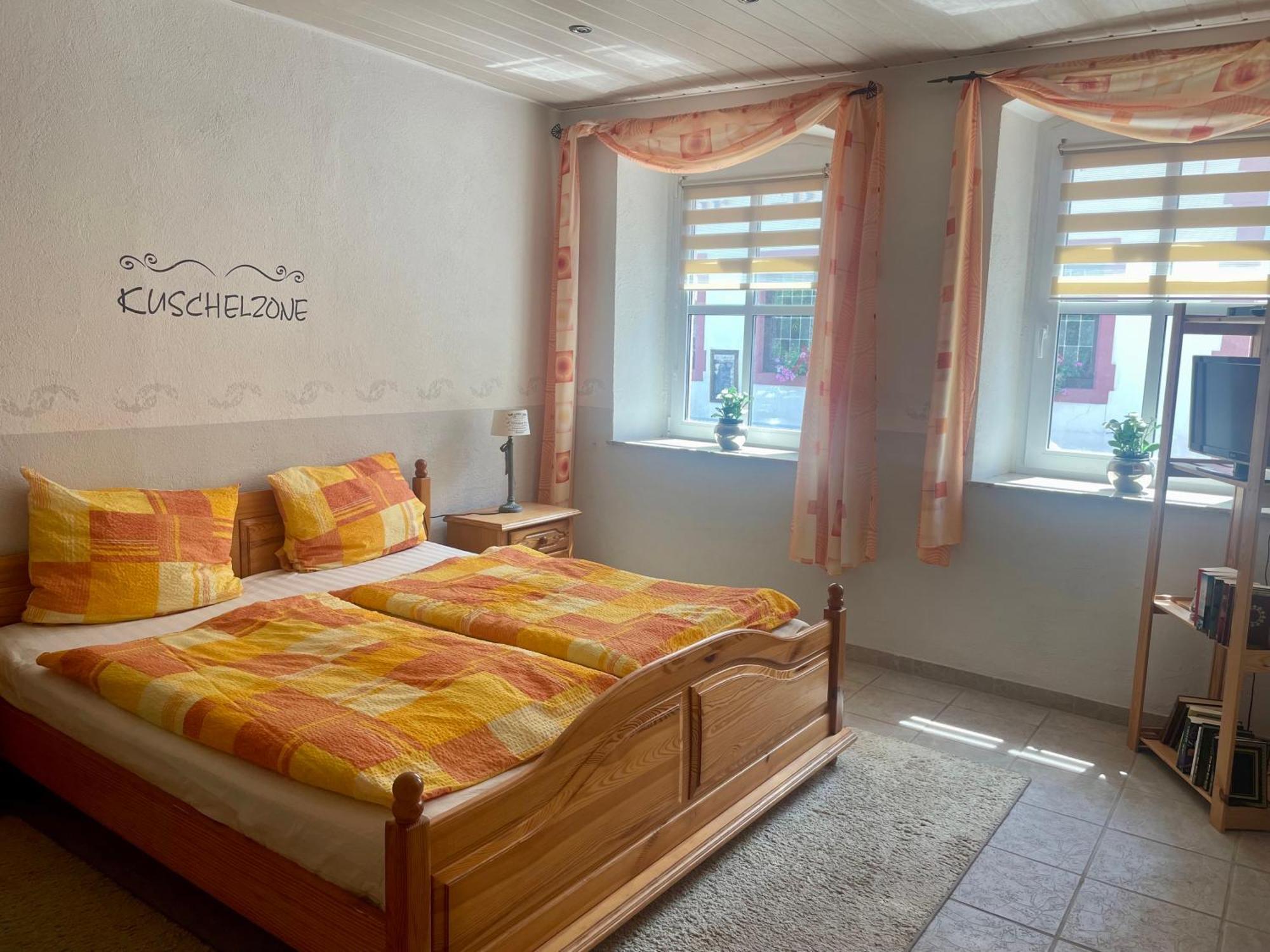 Ferienwohnung Minnies-Schiefertraum Brauneberg Εξωτερικό φωτογραφία